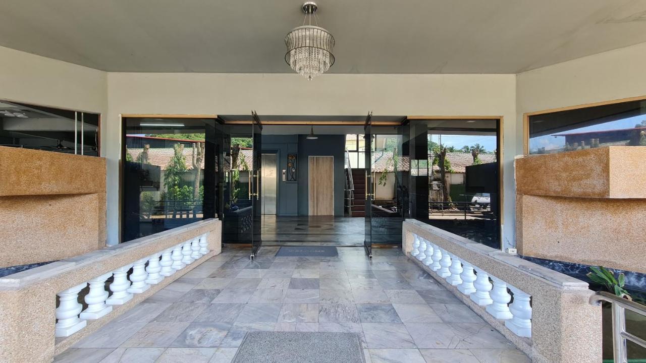 Nora Bukit Hotel Пхукет Екстер'єр фото